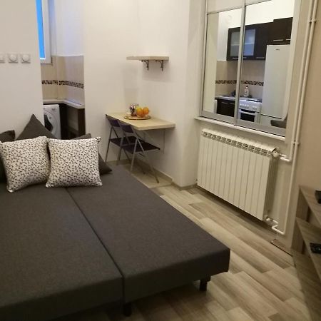 Apartment In The Heart Of ベオグラード エクステリア 写真